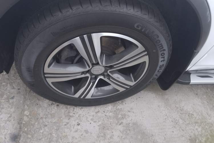 Used BYD Tang 2019 2.0T Automatic SmartConnect Luxury Edition 5 Seats China VI Standard Exterior 7