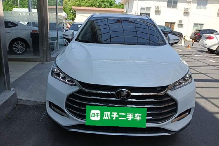 Used BYD Tang 2019 2.0T Automatic SmartConnect Luxury 7-Seater China VI Standard Front