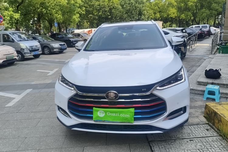 Used BYD Tang 2019 2.0T Automatic SmartConnect Luxury 7-Seater China VI Standard Front