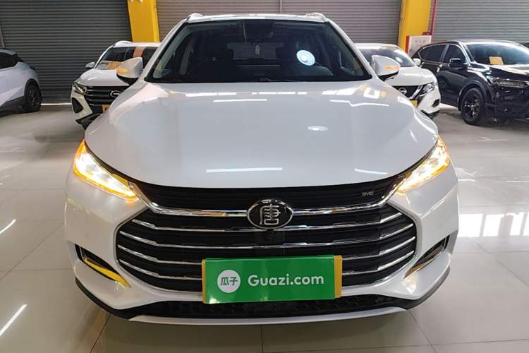 Used BYD Tang 2019 2.0T Automatic SmartConnect Luxury Edition 5 Seats China VI Standard Front