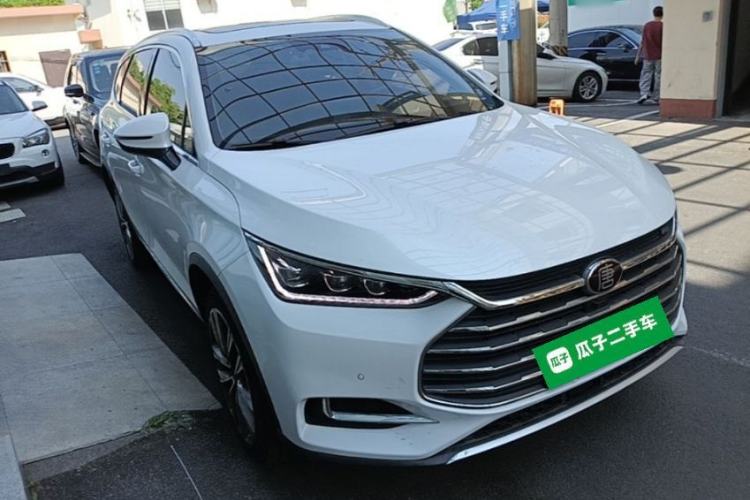 Used BYD Tang 2019 2.0T Automatic SmartConnect Luxury 7-Seater China VI Standard Front Right 45 Deg