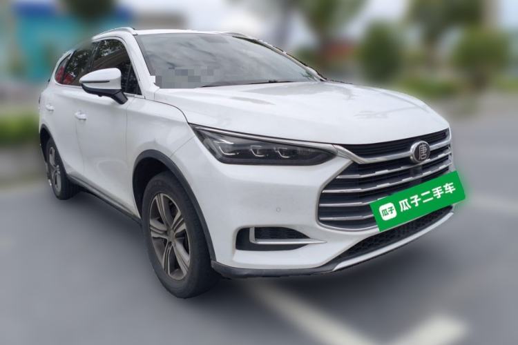 Used BYD Tang 2019 2.0T Automatic SmartConnect Luxury Edition 5 Seats China VI Standard Front Right 45 Deg