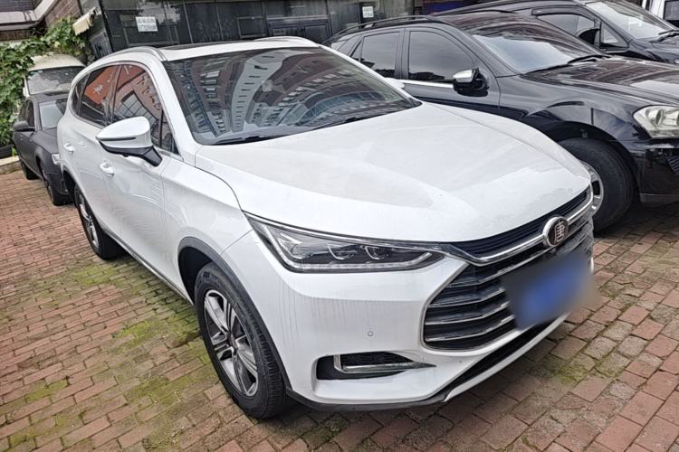 Used BYD Tang 2019 2.0T Automatic SmartConnect Luxury Edition 5 Seats China VI Standard Front Right 45 Deg