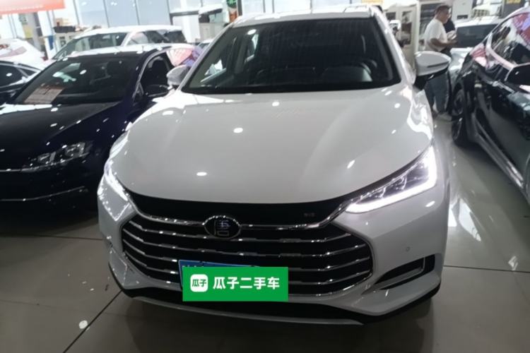 Used BYD Tang 2019 2.0T Automatic SmartConnect Luxury 7-Seater China VI Standard Front