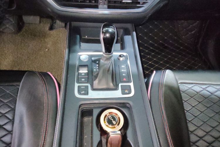 Used BYD Tang 2019 2.0T Automatic SmartConnect Prestige 5-Seater China VI Standard Gear Lever