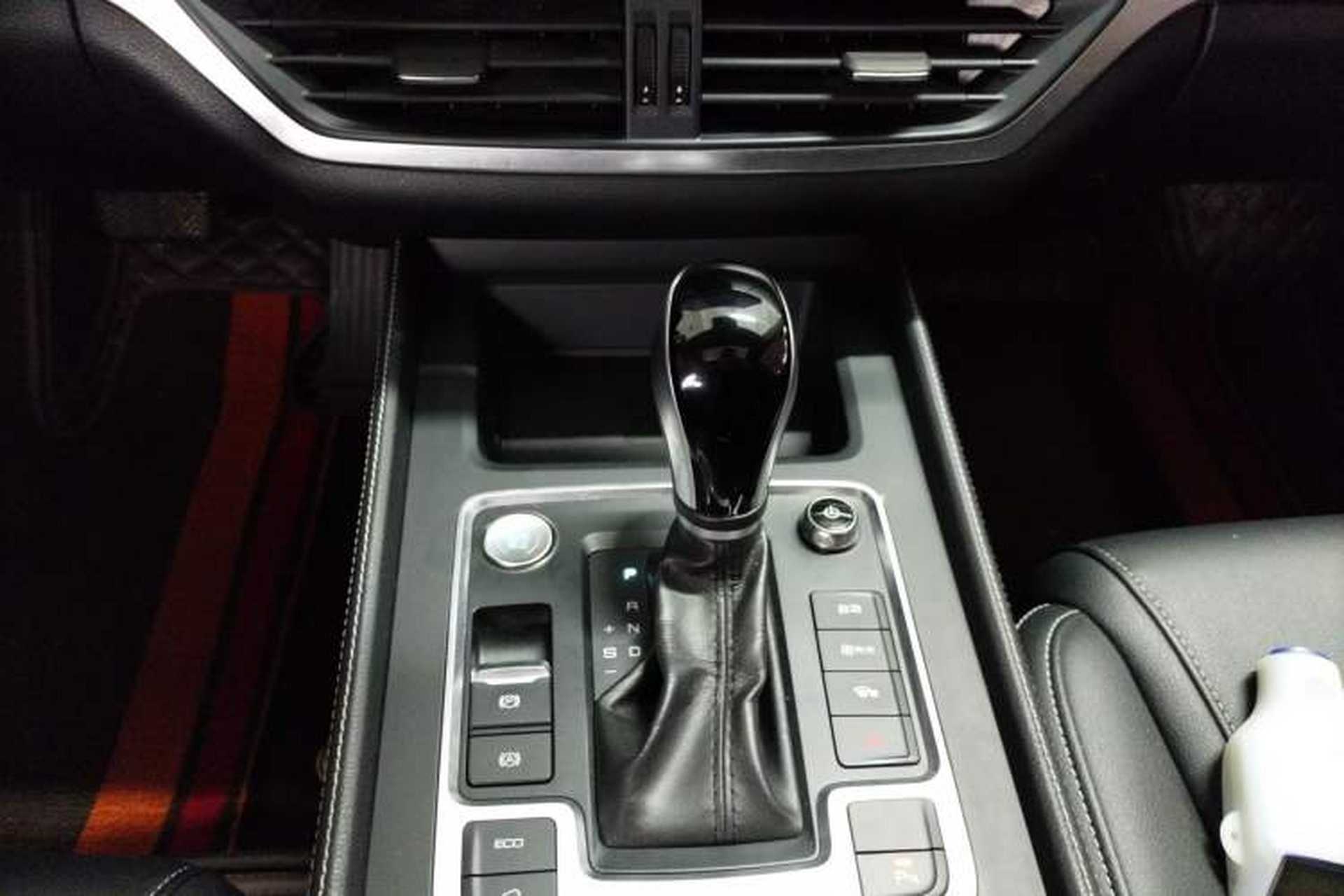 Used BYD Tang 2019 2.0T Automatic SmartConnect Luxury Edition 7 Seats China VI Standard Gear Lever