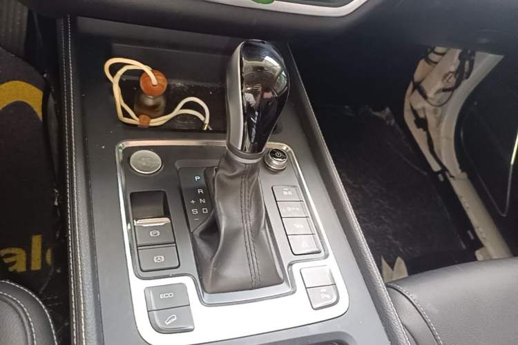 Used BYD Tang 2019 2.0T Automatic SmartConnect Prestige 5-Seater China VI Standard Gear Lever