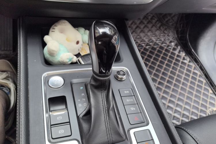 Used BYD Tang 2019 2.0T Automatic SmartConnect Prestige 7-Seater China VI Standard Gear Lever