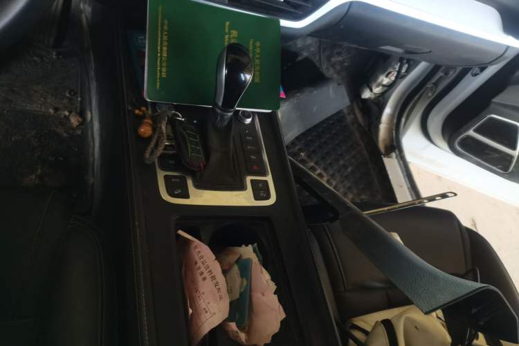 Used BYD Tang 2019 2.0T Automatic SmartConnect Luxury 7-Seater China VI Standard Gear Lever