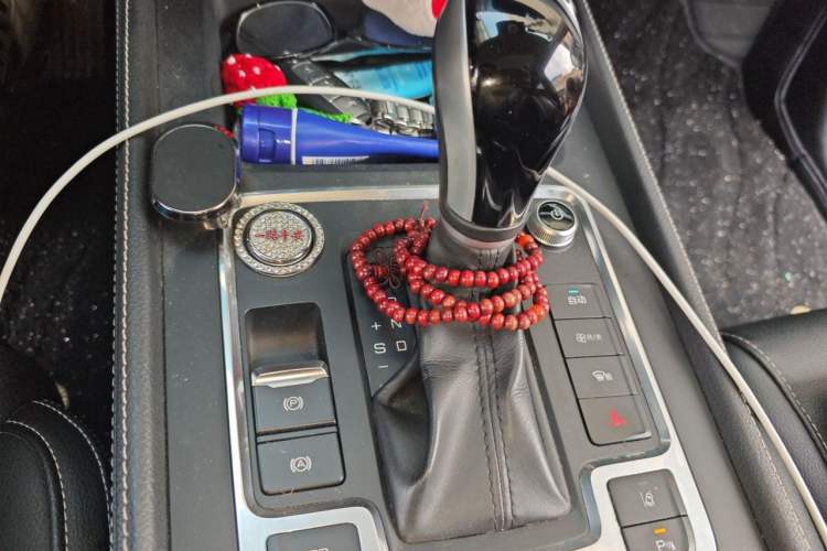Used BYD Tang 2019 2.0T Automatic SmartConnect Luxury 7-Seater China VI Standard Gear Lever