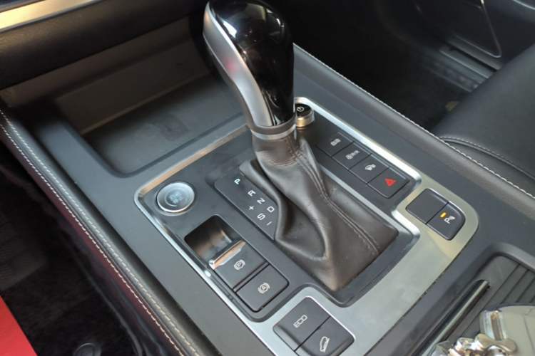 Used BYD Tang 2019 2.0T Automatic SmartConnect Prestige 7-Seater China VI Standard Gear Lever
