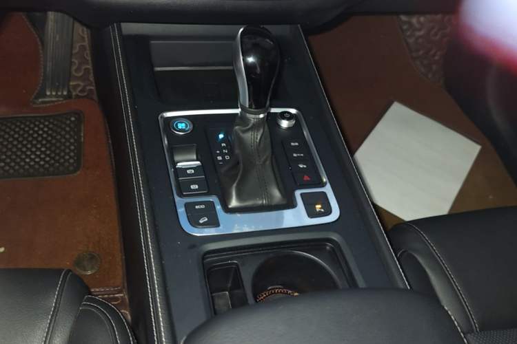 Used BYD Tang 2019 2.0T Automatic SmartConnect Prestige 7-Seater China VI Standard Gear Lever