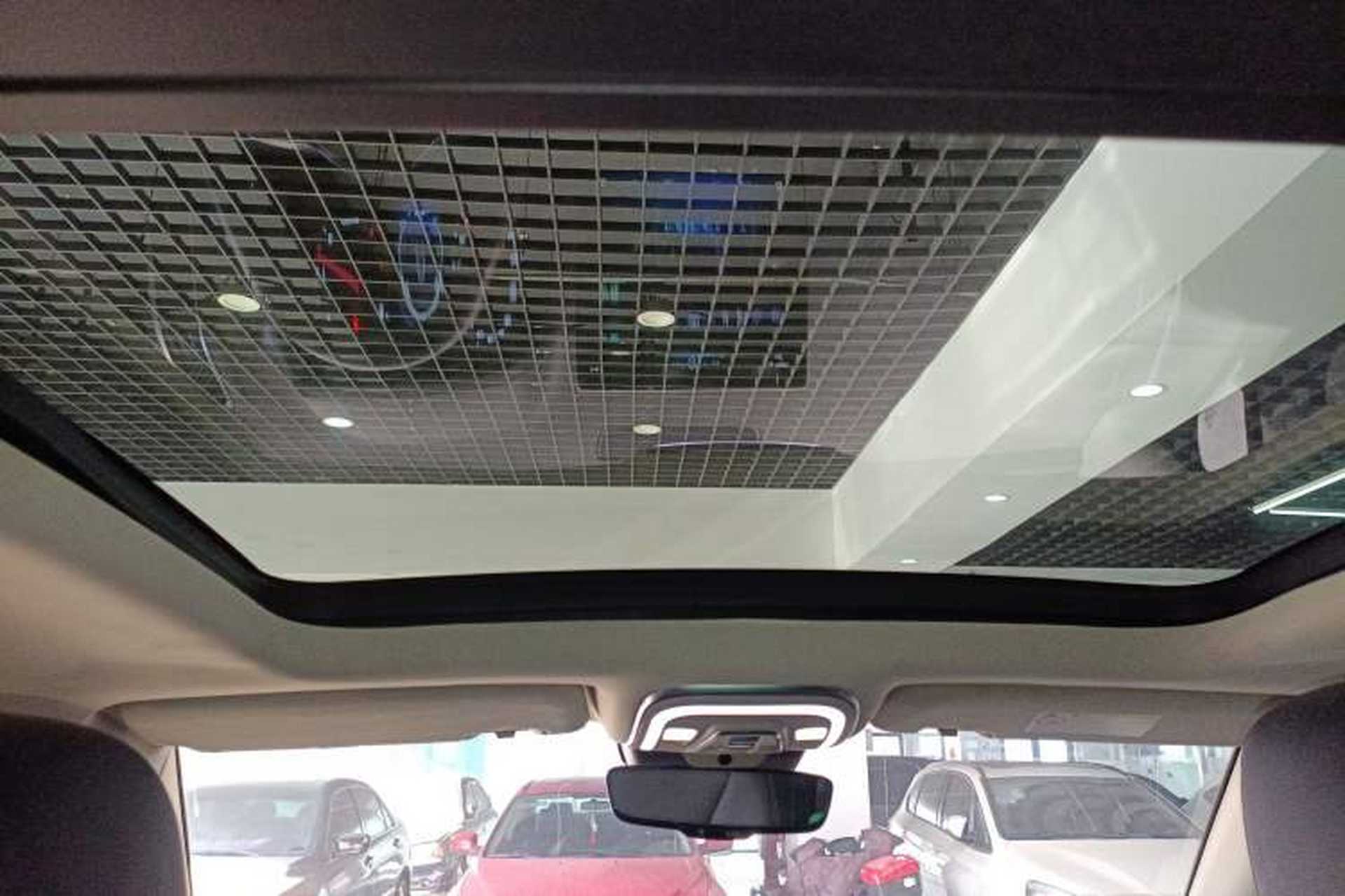 Used BYD Tang 2019 2.0T Automatic SmartConnect Luxury Edition 5 Seats China VI Standard Headliner