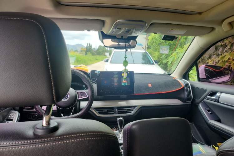 Used BYD Tang 2019 2.0T Automatic SmartConnect Luxury 7-Seater China VI Standard Headliner