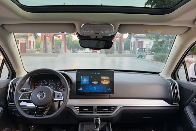 Used BYD Tang 2019 2.0T Automatic SmartConnect Prestige 7-Seater China VI Standard Headliner