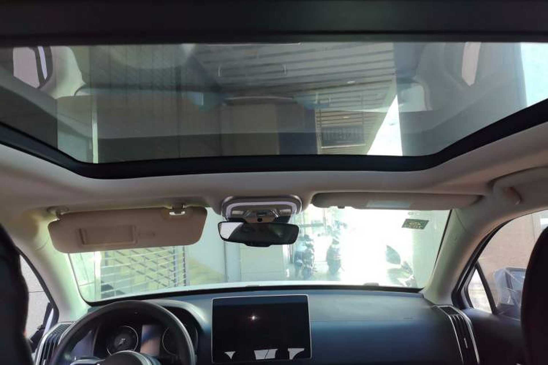 Used BYD Tang 2019 2.0T Automatic SmartConnect Luxury Edition 5 Seats China VI Standard Headliner