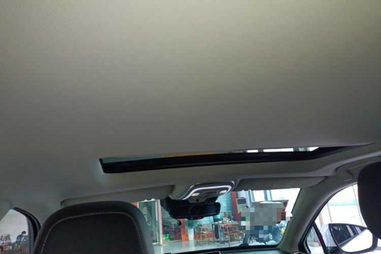 Used BYD Tang 2019 2.0T Automatic SmartConnect Luxury Edition 7 Seats China VI Standard Headliner