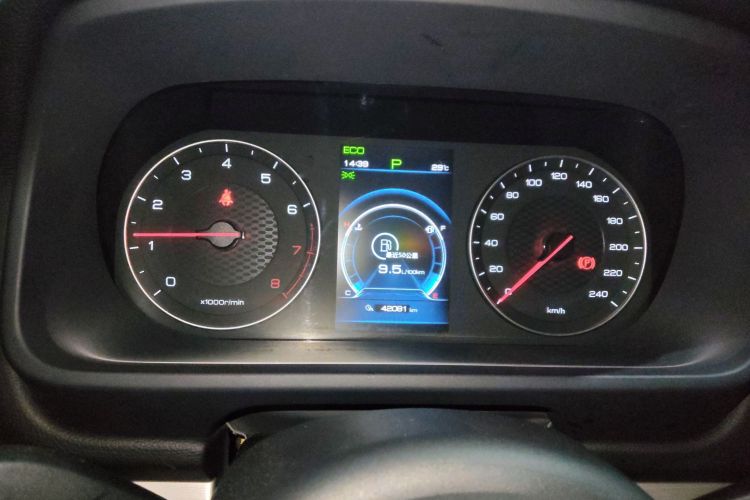 Used BYD Tang 2019 2.0T Automatic SmartConnect Prestige 5-Seater China VI Standard Instrument Cluster