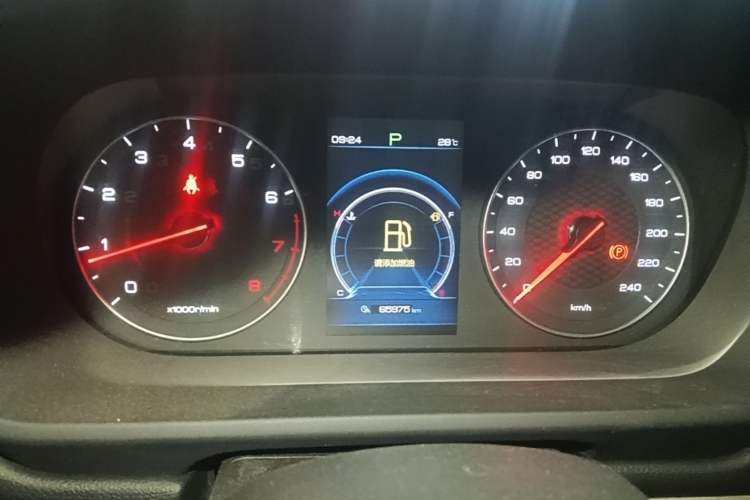 Used BYD Tang 2019 2.0T Automatic SmartConnect Luxury Edition 7 Seats China VI Standard Instrument Cluster