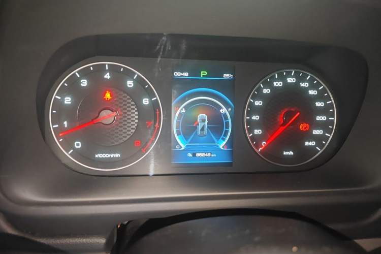 Used BYD Tang 2019 2.0T Automatic SmartConnect Luxury Edition 5 Seats China VI Standard Instrument Cluster