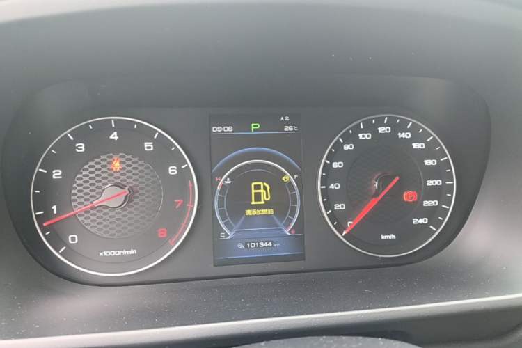 Used BYD Tang 2019 2.0T Automatic SmartConnect Luxury Edition 5 Seats China VI Standard Instrument Cluster