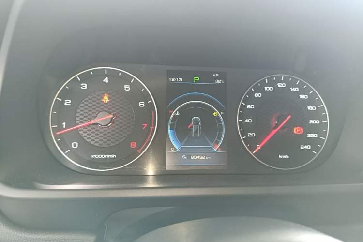 Used BYD Tang 2019 2.0T Automatic SmartConnect Prestige 5-Seater China VI Standard Instrument Cluster