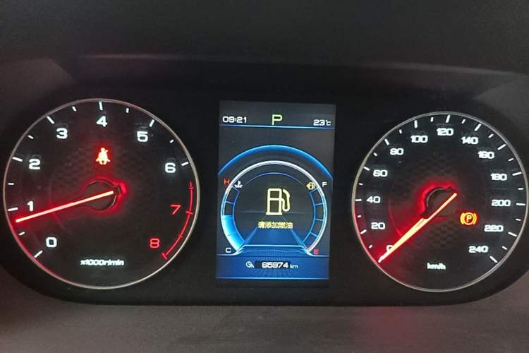 Used BYD Tang 2019 2.0T Automatic SmartConnect Luxury Edition 7 Seats China VI Standard Instrument Cluster