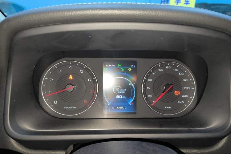 Used BYD Tang 2019 2.0T Automatic SmartConnect Prestige 7-Seater China VI Standard Instrument Cluster