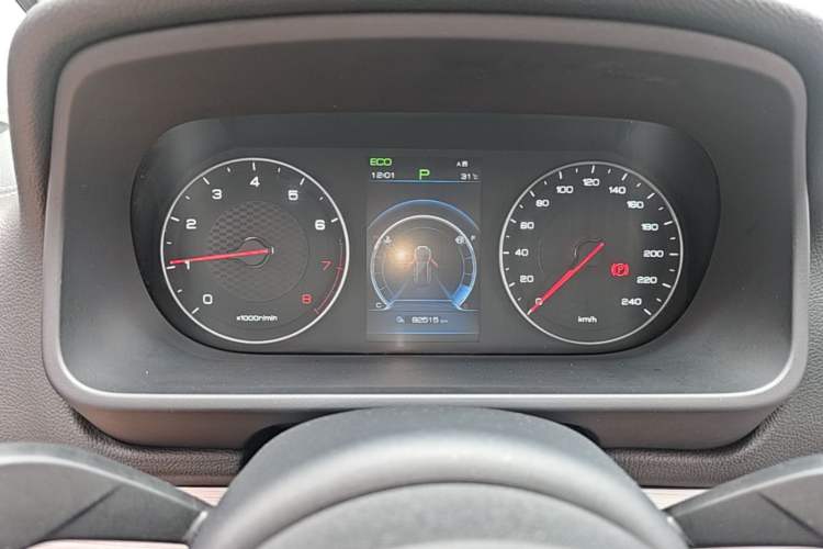 Used BYD Tang 2019 2.0T Automatic SmartConnect Luxury Edition 5 Seats China VI Standard Instrument Cluster