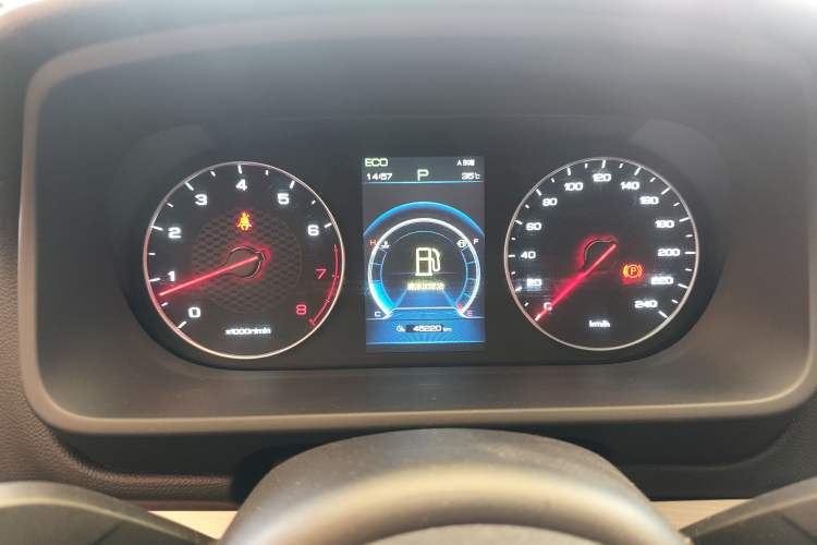 Used BYD Tang 2019 2.0T Automatic SmartConnect Prestige 5-Seater China VI Standard Instrument Cluster