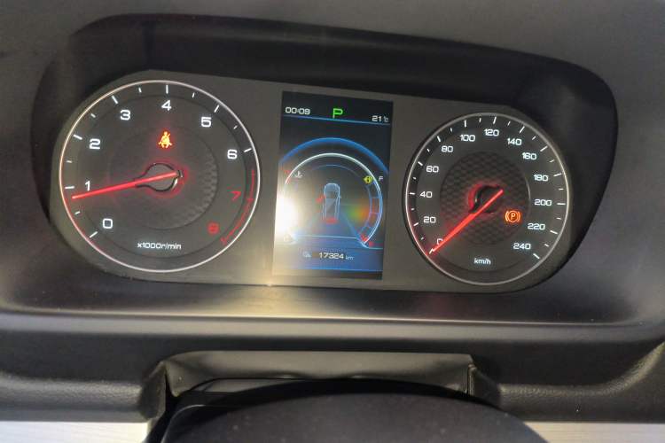 Used BYD Tang 2019 2.0T Automatic SmartConnect Luxury Edition 5 Seats China VI Standard Instrument Cluster
