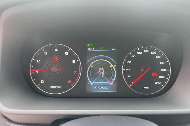Used BYD Tang 2019 2.0T Automatic SmartConnect Prestige 7-Seater China VI Standard Instrument Cluster