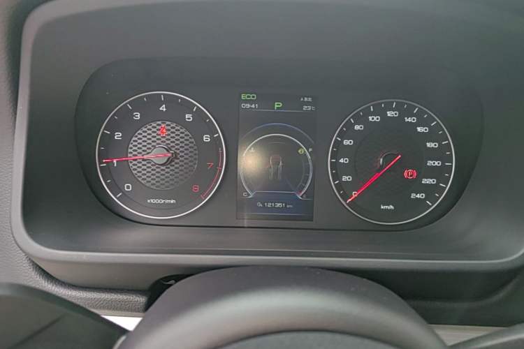 Used BYD Tang 2019 2.0T Automatic SmartConnect Luxury Edition 5 Seats China VI Standard Instrument Cluster