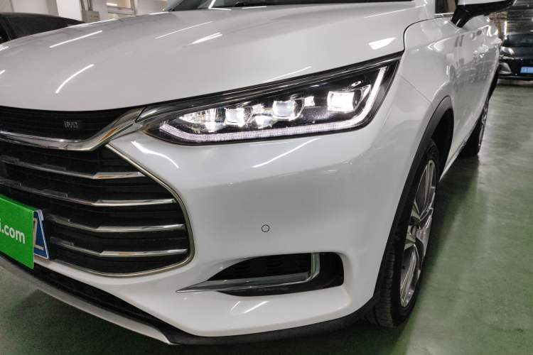 Used BYD Tang 2019 2.0T Automatic SmartConnect Prestige 5-Seater China VI Standard Left Front Headlight