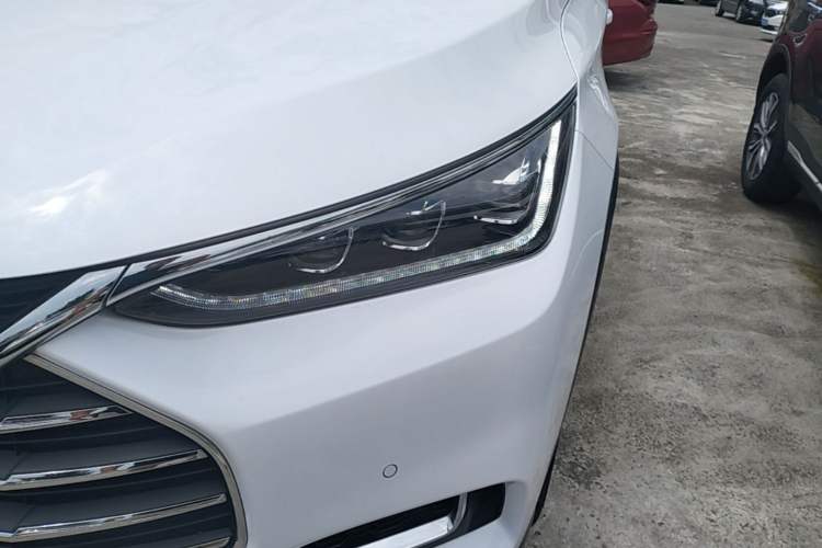 Used BYD Tang 2019 2.0T Automatic SmartConnect Prestige 7-Seater China VI Standard Left Front Headlight