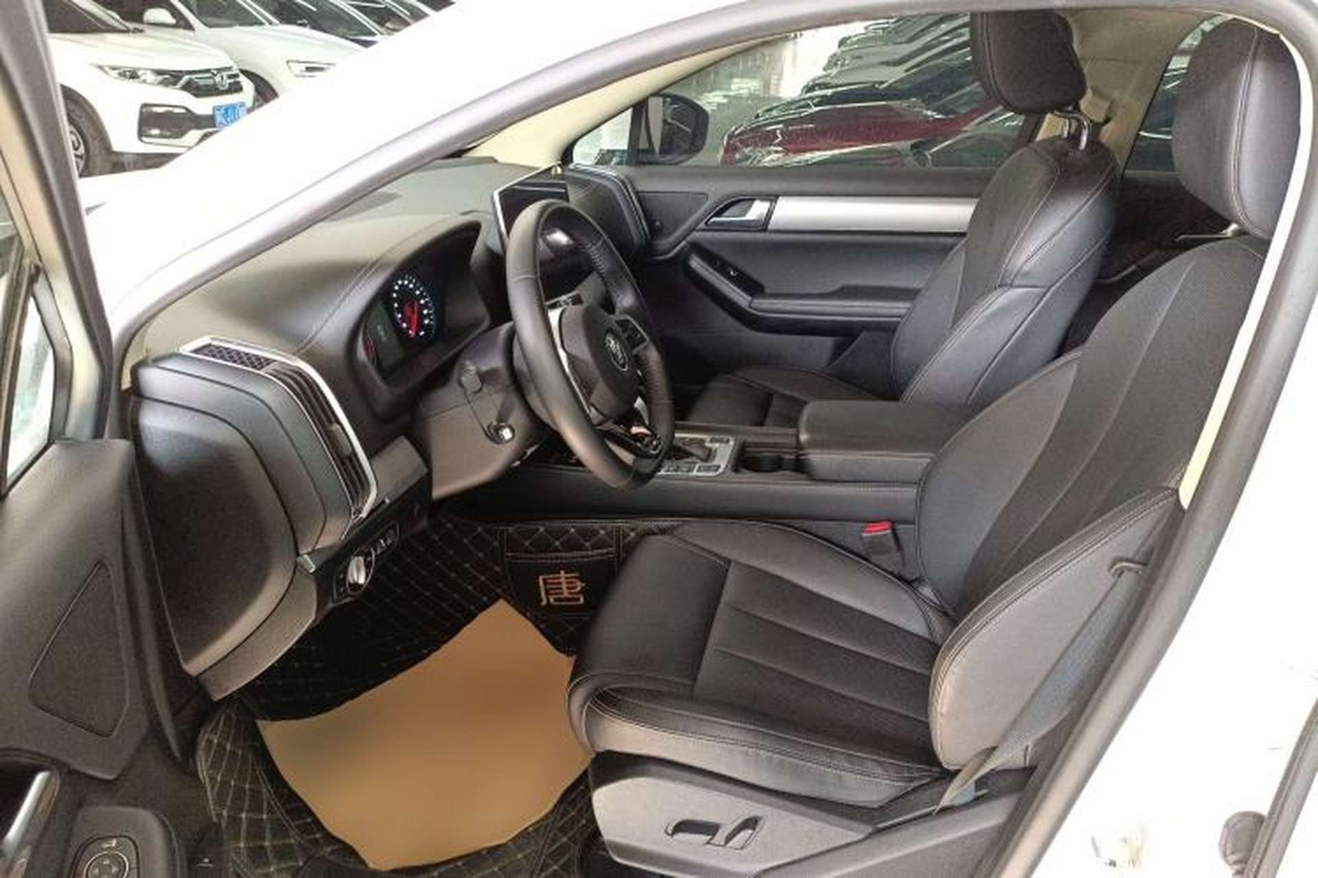 Used BYD Tang 2019 2.0T Automatic SmartConnect Luxury Edition 5 Seats China VI Standard Left Front Seat
