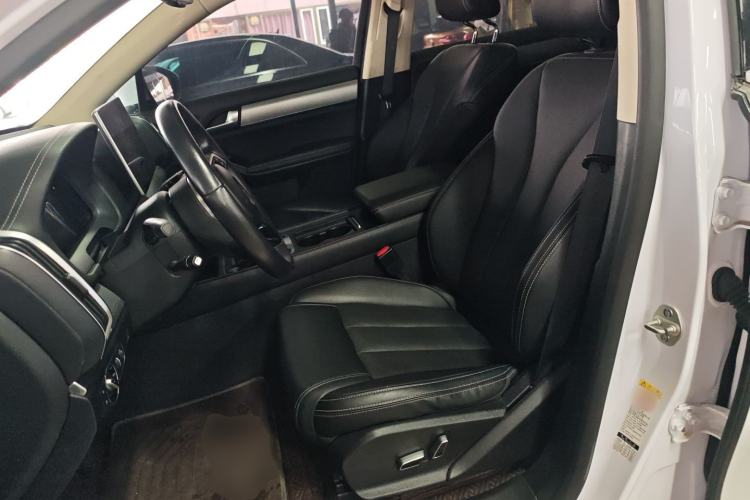 Used BYD Tang 2019 2.0T Automatic SmartConnect Luxury 7-Seater China VI Standard Left Front Seat
