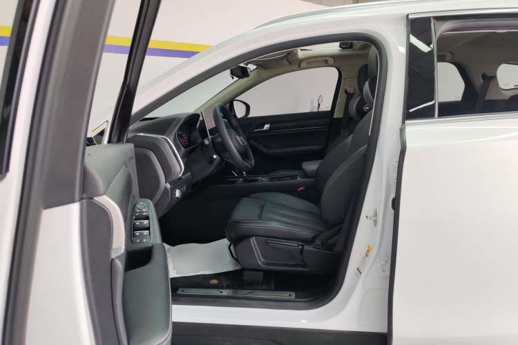 Used BYD Tang 2019 2.0T Automatic SmartConnect Luxury Edition 5 Seats China VI Standard Left Front Seat