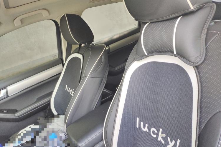 Used BYD Tang 2019 2.0T Automatic SmartConnect Prestige 7-Seater China VI Standard Left Front Seat