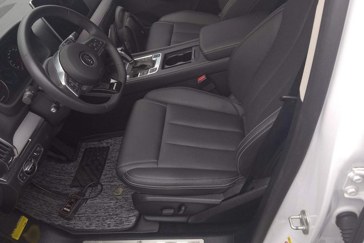 Used BYD Tang 2019 2.0T Automatic SmartConnect Luxury Edition 5 Seats China VI Standard Left Front Seat