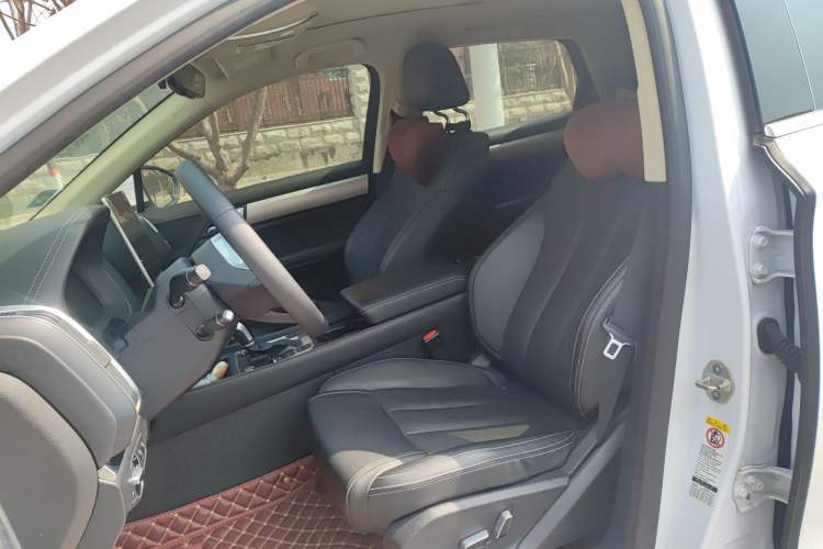 Used BYD Tang 2019 2.0T Automatic SmartConnect Luxury 7-Seater China VI Standard Left Front Seat