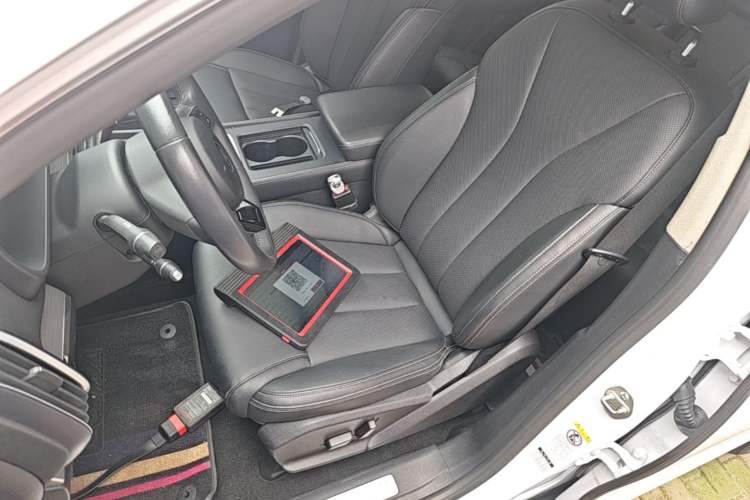 Used BYD Tang 2019 2.0T Automatic SmartConnect Luxury Edition 5 Seats China VI Standard Left Front Seat