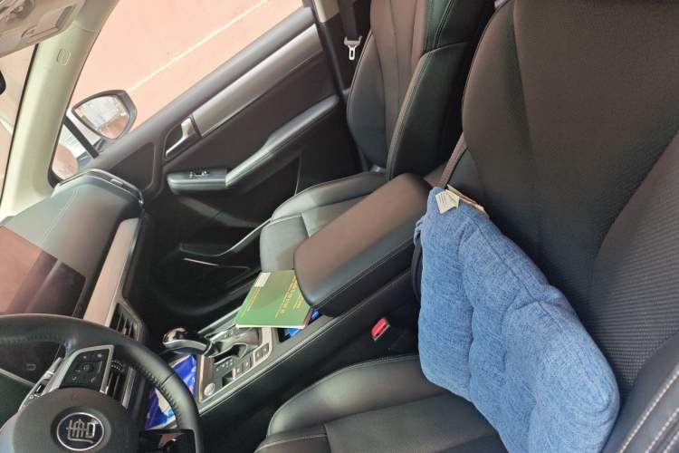 Used BYD Tang 2019 2.0T Automatic SmartConnect Luxury 7-Seater China VI Standard Left Front Seat
