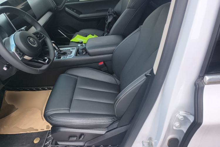 Used BYD Tang 2019 2.0T Automatic SmartConnect Prestige 7-Seater China VI Standard Left Front Seat