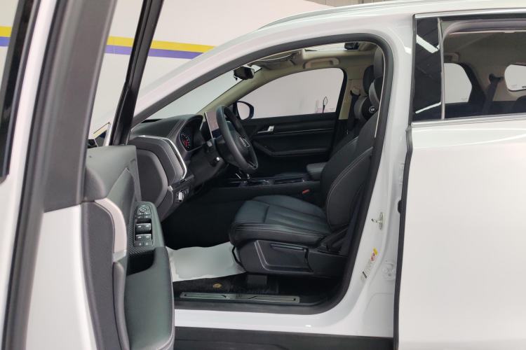 Used BYD Tang 2019 2.0T Automatic SmartConnect Luxury Edition 5 Seats China VI Standard Left Front Seat