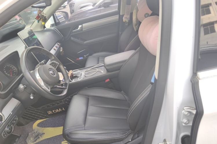 Used BYD Tang 2019 2.0T Automatic SmartConnect Prestige 5-Seater China VI Standard Left Front Seat