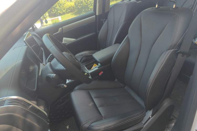 Used BYD Tang 2019 2.0T Automatic SmartConnect Prestige 5-Seater China VI Standard Left Front Seat