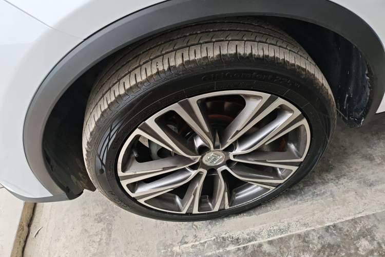 Used BYD Tang 2019 2.0T Automatic SmartConnect Prestige 5-Seater China VI Standard Left Front Wheel Hub