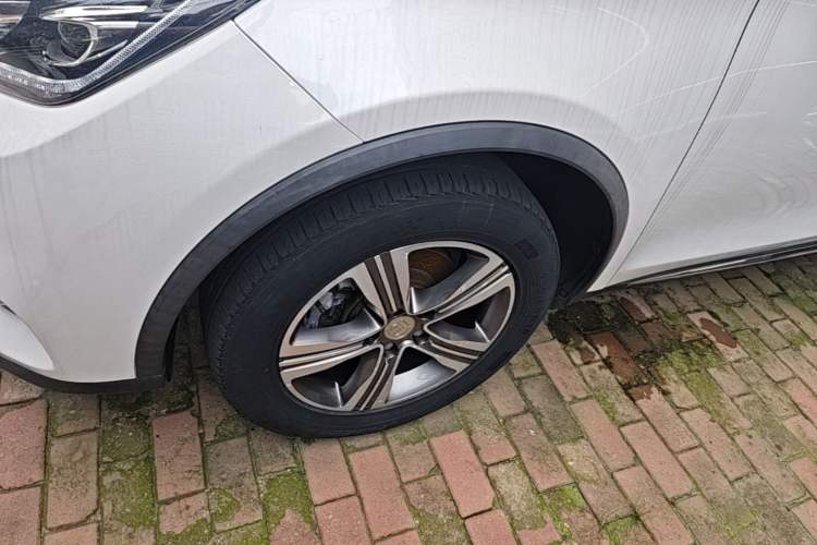 Used BYD Tang 2019 2.0T Automatic SmartConnect Luxury Edition 5 Seats China VI Standard Left Front Wheel Hub