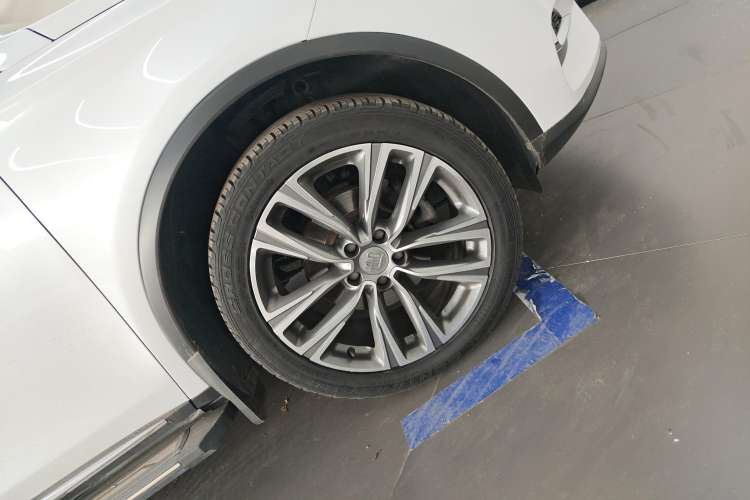 Used BYD Tang 2019 2.0T Automatic SmartConnect Prestige 7-Seater China VI Standard Left Front Wheel Hub